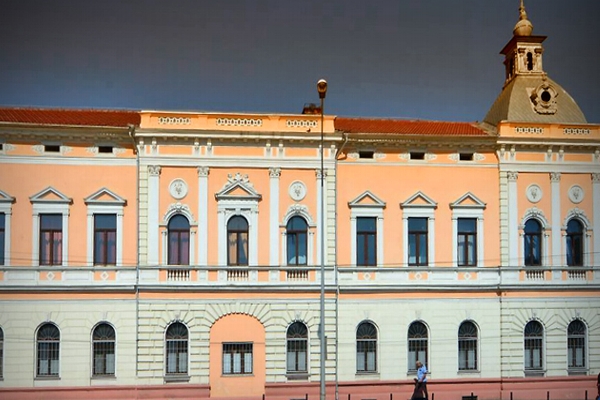 Arhigimnaziul real, Oradea